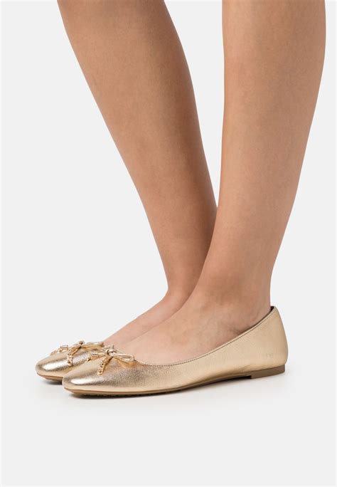 ballerina goud michael kors|michael kors flats.